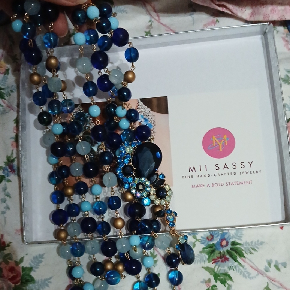 ♡Glass Bead Blue and Gold Necklace-Mii SASSY♡